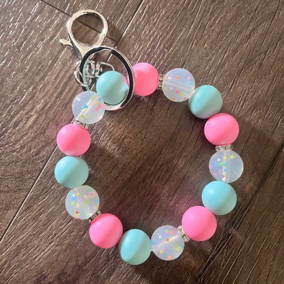 Keychain - Picture 2 of 2